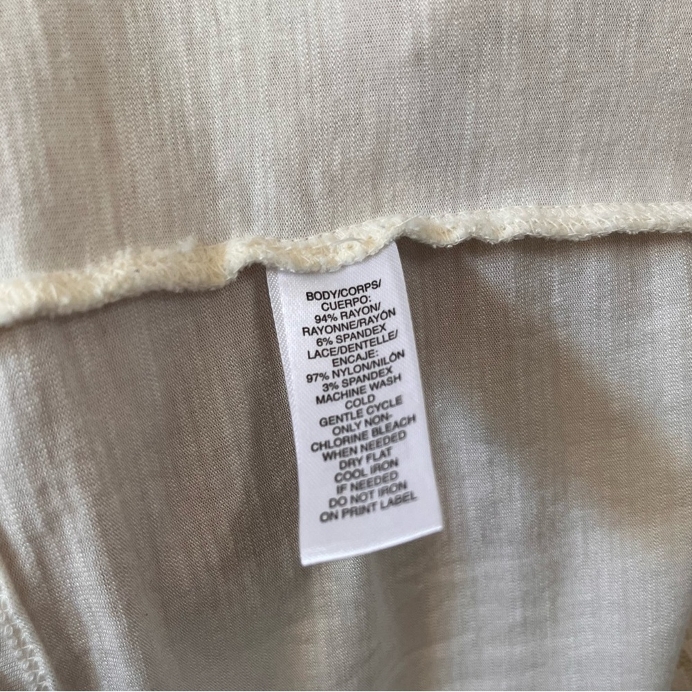 Ann Taylor LOFT Cream Lace Camisole, Size XS - Picture 6 of 12